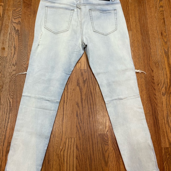 THRT jeans - Picture 2 of 2